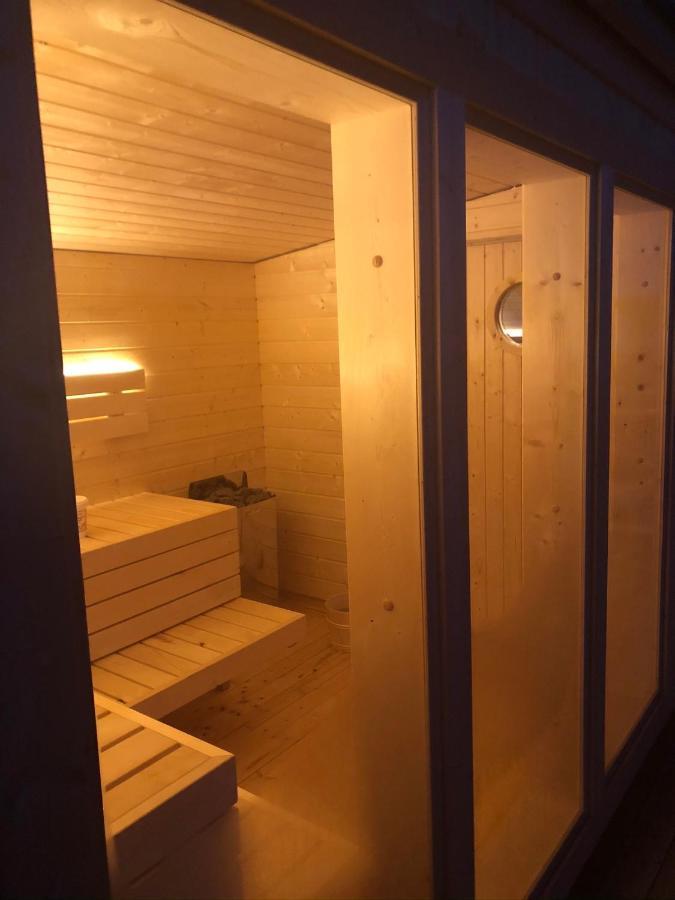 Docksta Hotell Exterior photo